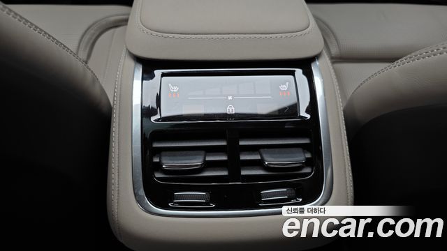 Volvo XC90 (II) B6 Ultra Bright 2026 — фото 34