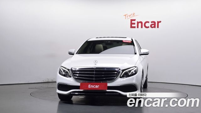 Mercedes-Benz E-Class (W213) E220d 4MATIC Exclusive 2019 — фото 3