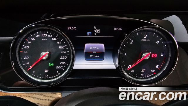 Mercedes-Benz E-Class (W213) E220d 4MATIC Exclusive 2019 — фото 8