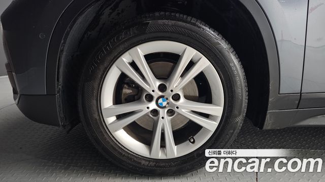 BMW X1 (F48) xDrive 18d 2016 — фото 5