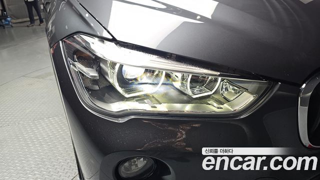 BMW X1 (F48) xDrive 18d 2016 — фото 22