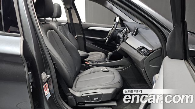 BMW X1 (F48) xDrive 18d 2016 — фото 26