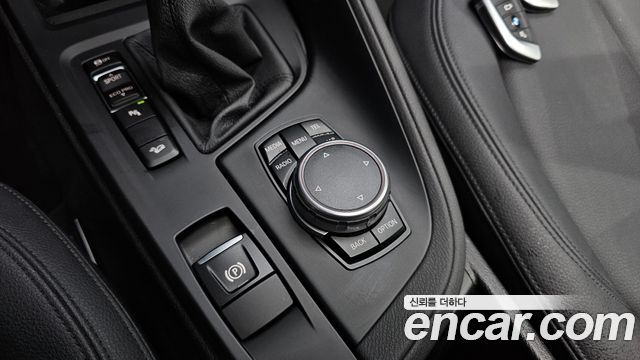BMW X1 (F48) xDrive 18d 2016 — фото 29