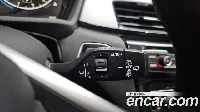 BMW X1 (F48) xDrive 18d 2016 — фото 34