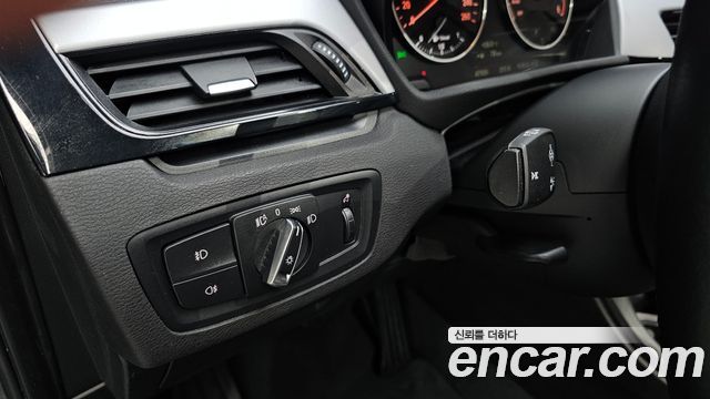 BMW X1 (F48) xDrive 18d 2016 — фото 36