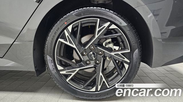 Kia K5 (III) 2.0 Signature 2025 — фото 21