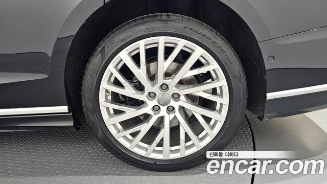 Audi A8 (D5) 50 TDI Quattro LWB 2021 — фото 27