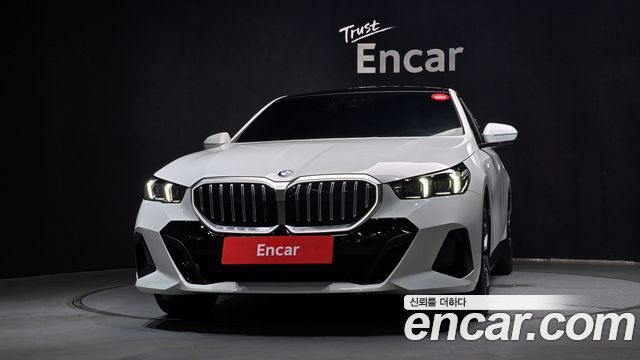 BMW 5 Series (G60) 520i M Sport 2025 — фото 3