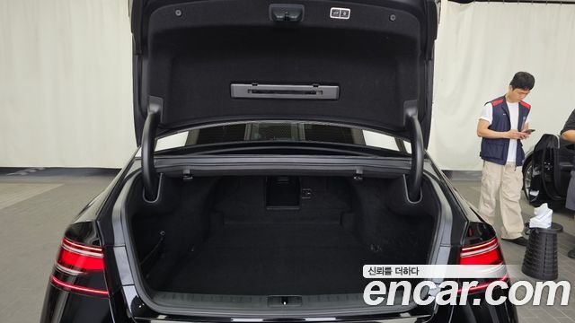 Genesis G90 (RS4) Gasoline 3.5 Turbo 2WD 2022 — фото 20