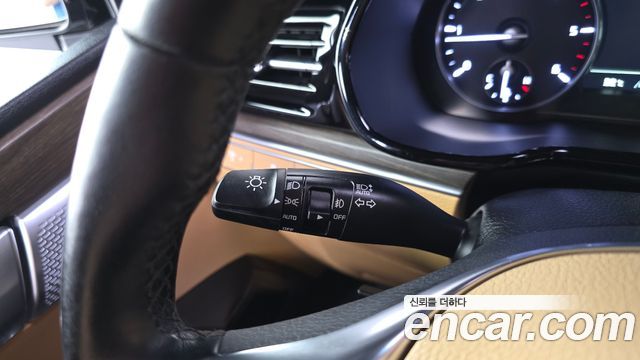 Kia Mohave The Master Diesel 3.0 4WD 5-Seater Platinum 2021 — фото 28