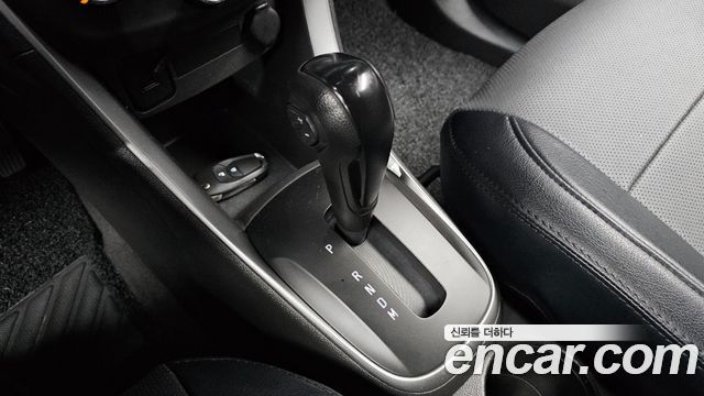 Chevrolet Trax 1.4 LS 2019 — фото 9