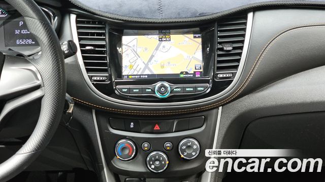 Chevrolet Trax 1.4 LS 2019 — фото 13