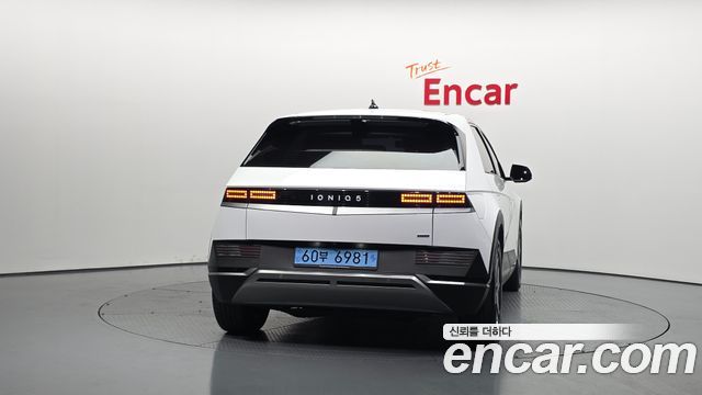 Hyundai Ioniq 5 Long Range AWD Exclusive 2022 — фото 4