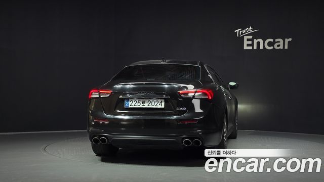 Maserati Ghibli 3.0 Diesel 3rd 2018 — фото 4