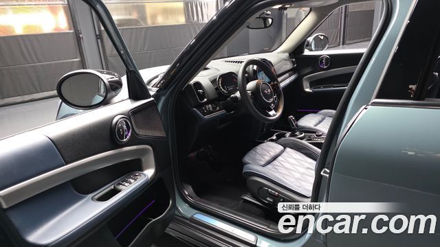 MINI Cooper S Countryman ALL4 Classic 2nd 2023 — фото 10