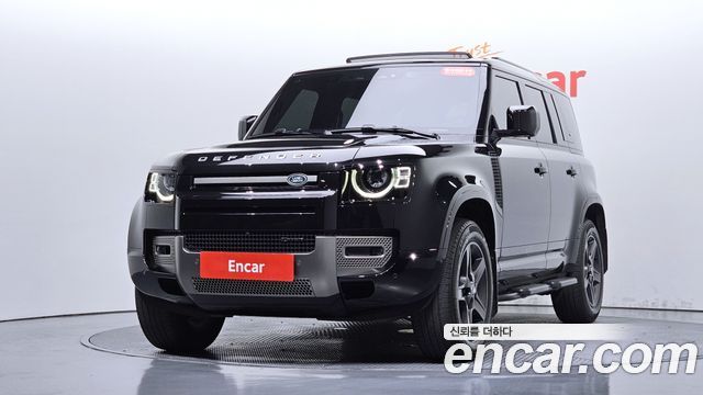 Land Rover Defender (L663) 110 P300 X-Dynamic SE 2023 — фото 11