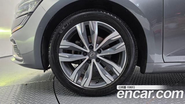Renault Korea SM6 1.3 TCe LE 2021 — фото 5