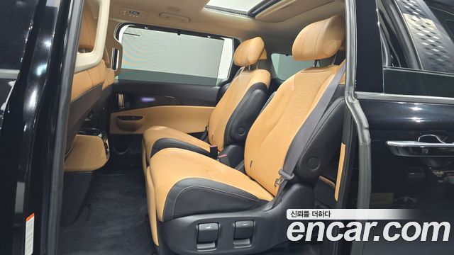 Kia Carnival (IV) Gasoline 7-Seater Signature 2023 — фото 11