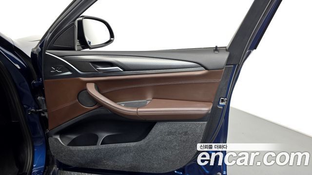 BMW X4 (G02) xDrive20i M Sport 2023 — фото 30