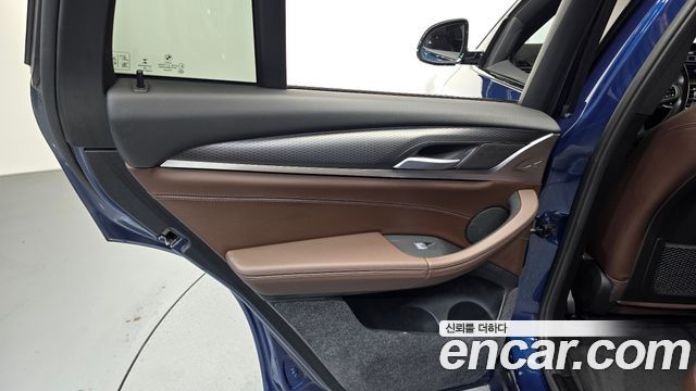 BMW X4 (G02) xDrive20i M Sport 2023 — фото 31