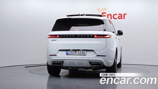 Land Rover Range Rover Sport (III) P360 HSE Dynamic 2025 — фото 4