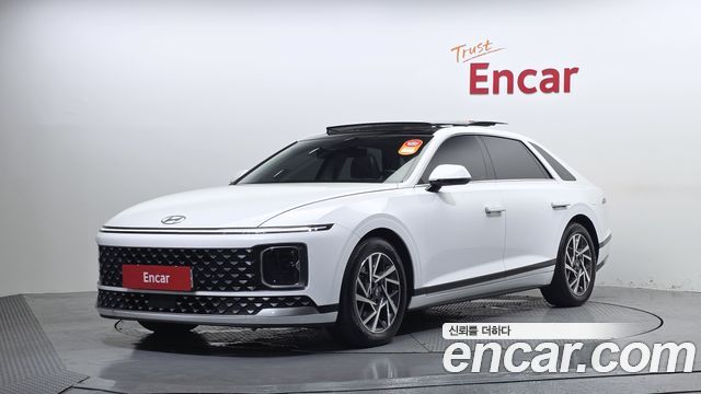 Hyundai Grandeur (GN7) 3.5 LPG 2WD Premium 2023 — фото 1