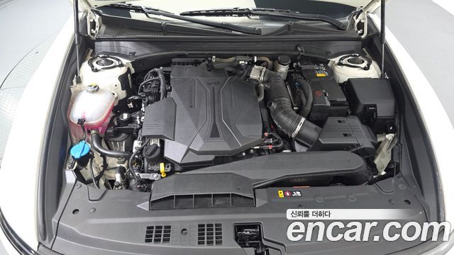 Hyundai Grandeur (GN7) 3.5 LPG 2WD Premium 2023 — фото 6