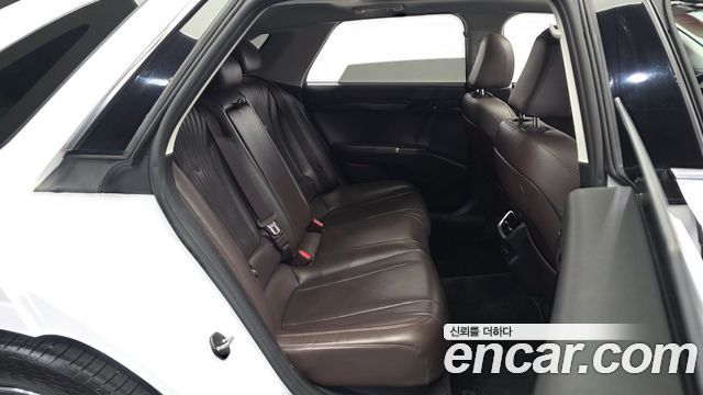 Hyundai Grandeur (GN7) 3.5 LPG 2WD Premium 2023 — фото 11