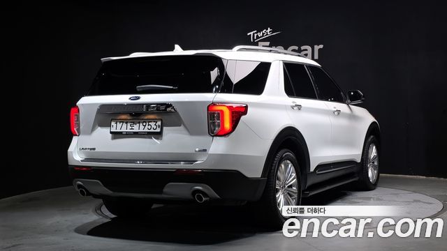 Ford Explorer (VI) 2.3 LimIted 4WD 2020 — фото 2
