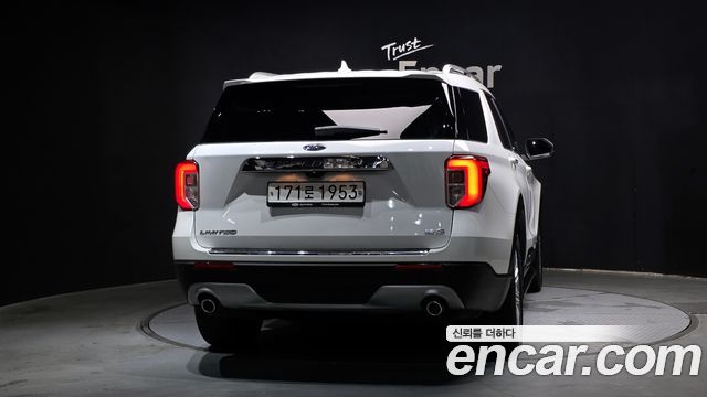 Ford Explorer (VI) 2.3 LimIted 4WD 2020 — фото 4