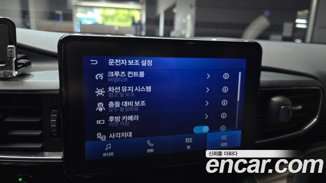 Ford Explorer (VI) 2.3 LimIted 4WD 2020 — фото 16