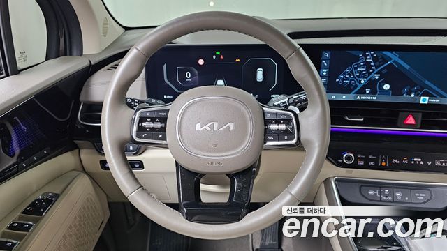 Kia Carnival (IV) Gasoline 4-Seater Hi Limousine Signature 2025 — фото 13