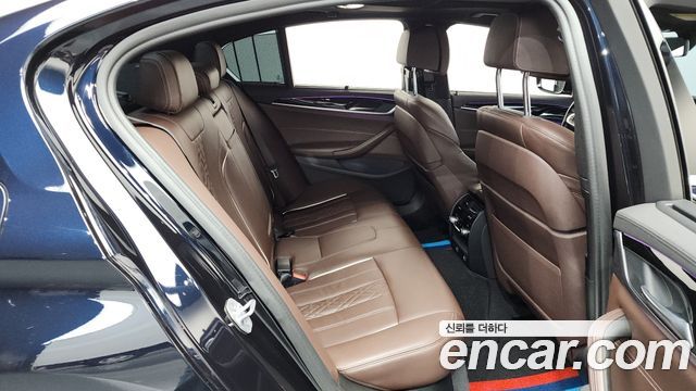 BMW 5 Series (G30) 530i M Sport Package Plus 2019 — фото 15