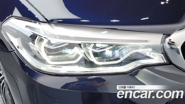 BMW 5 Series (G30) 530i M Sport Package Plus 2019 — фото 28