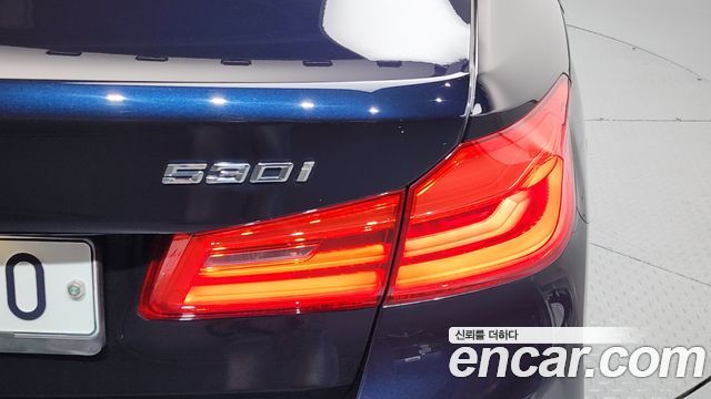 BMW 5 Series (G30) 530i M Sport Package Plus 2019 — фото 29
