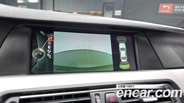 BMW 5 Series (F10) 528i M Sport 2013 — фото 17