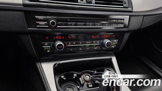 BMW 5 Series (F10) 528i M Sport 2013 — фото 18