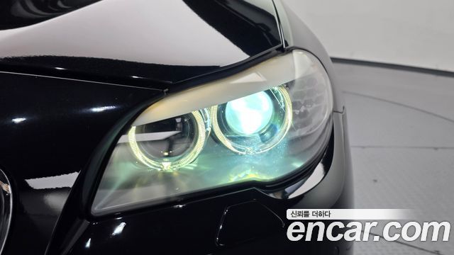 BMW 5 Series (F10) 528i M Sport 2013 — фото 22
