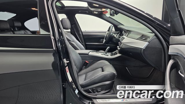 BMW 5 Series (F10) 528i M Sport 2013 — фото 26