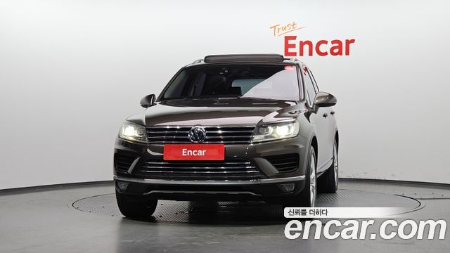 Volkswagen Touareg V6 3.0 TDI Bluemotion Premium 7P5 2016 — фото 3