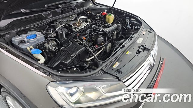 Volkswagen Touareg V6 3.0 TDI Bluemotion Premium 7P5 2016 — фото 6