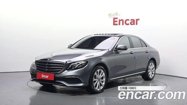 Mercedes-Benz E-Class (W213) E220d 4MATIC Exclusive 2019 — фото 1