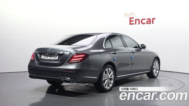Mercedes-Benz E-Class (W213) E220d 4MATIC Exclusive 2019 — фото 2