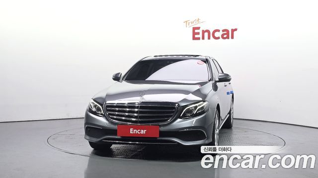 Mercedes-Benz E-Class (W213) E220d 4MATIC Exclusive 2019 — фото 3