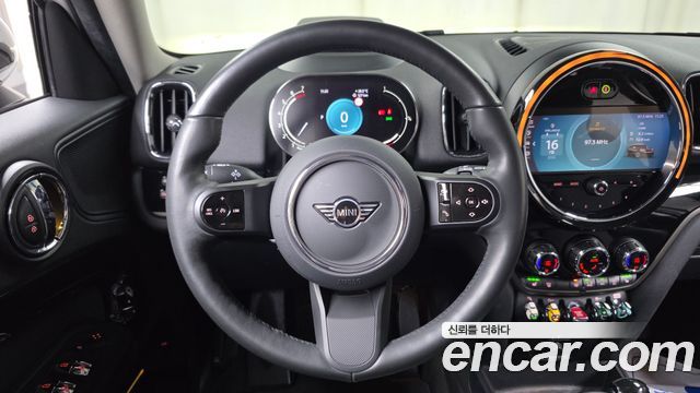 MINI Cooper Countryman Classic 2nd 2024 — фото 13