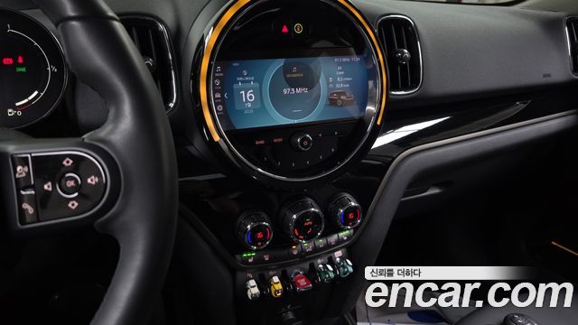 MINI Cooper Countryman Classic 2nd 2024 — фото 28