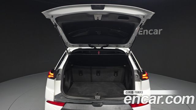 Chevrolet Bolt EUV Redline 2023 — фото 20