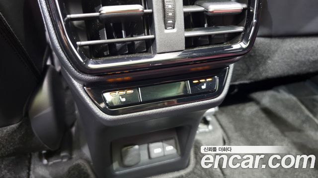 Lexus NX350h (II) Luxury 2025 — фото 37