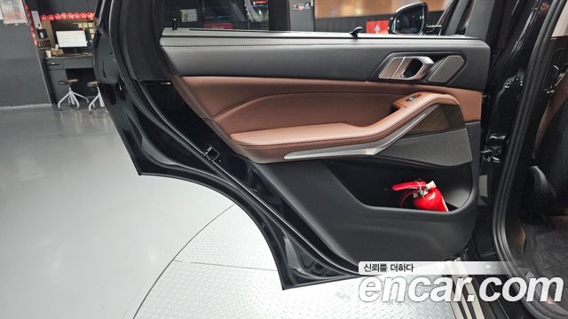 BMW X5 (G05) xDrive 40i xLine 2023 — фото 25