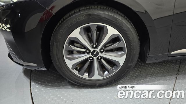 Kia K8 Hybrid Noblesse Lite 2022 — фото 5